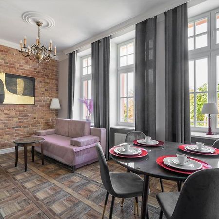 Old Town Comfy Apartment #18 포즈난 외부 사진
