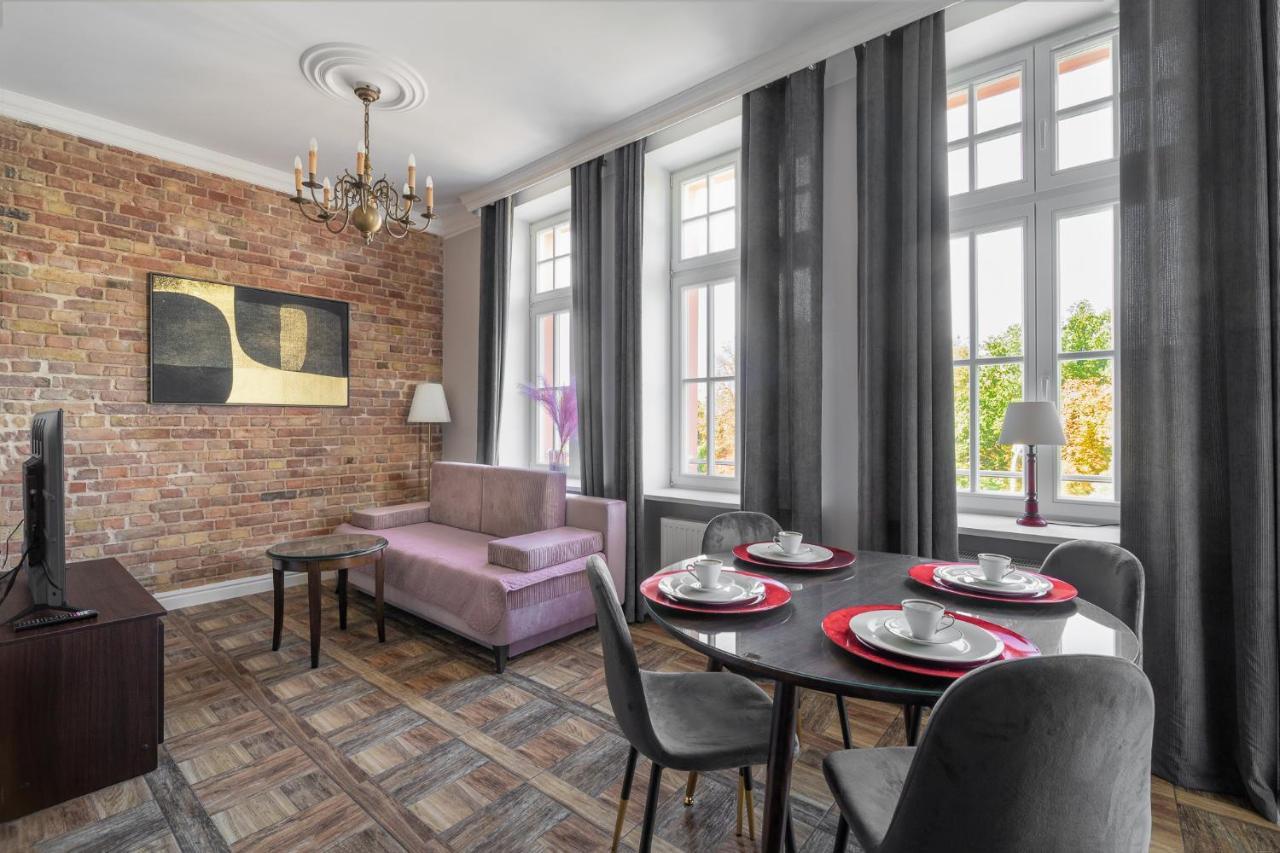 Old Town Comfy Apartment #18 포즈난 외부 사진